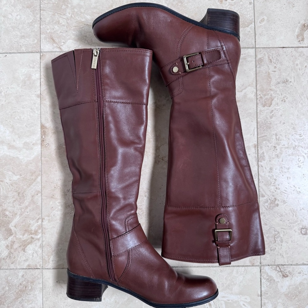 Bandolino Cranne Leather Boots - Picture 5 of 12